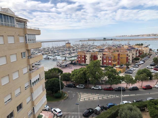 APARTAMENTO CON VISTAS AL MAR EN TORREVIEJA photo 0