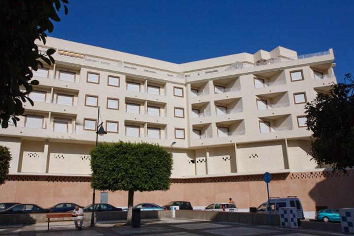 BONITO APARTAMENTO EN EL CENTRO DE TORREVIEJA photo 0