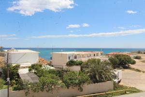 ESPECTACULAR CHALET DE 4 DORMITORIOS FRENTE AL MAR photo 0