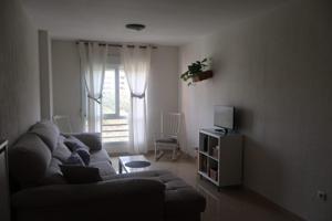 Apartamento de dos dormitorios con piscina en Teatinos. photo 0