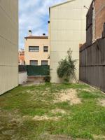 Terreno en venta de 136 m2 en la calle principal de Sant Vicenç de Castellet photo 0