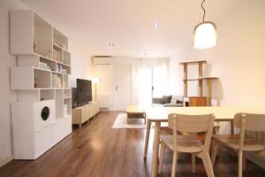 Piso reformado con terraza, 3 habitaciones y suite insonorizada en Sant Bernat photo 0
