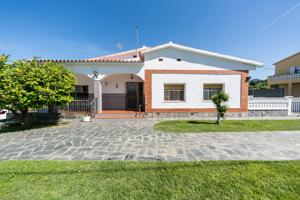 Bonita casa en Rives Blaves photo 0