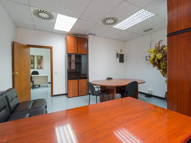 Venta de oficinas cerca del Gobierno de Canarias photo 0