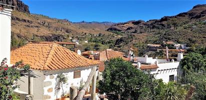 TRES CASAS RÚSTICA en UNA, con 2 TERRAZAS y un TERRENO de CULTIVO- para VIVIR o para VV'Alquiler photo 0