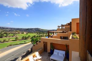 Unifamiliar En venta en El Salobre, San Bartolome De Tirajana photo 0