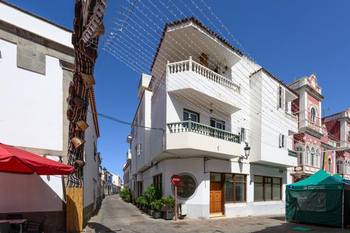 Edificio de 4 plantas, en el Casco Histórico de San Mateo-Gran Canaria. photo 0