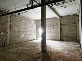 Local comercial en El Palmeral photo 0
