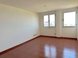 VENDO PISO CON VISTAS photo 0