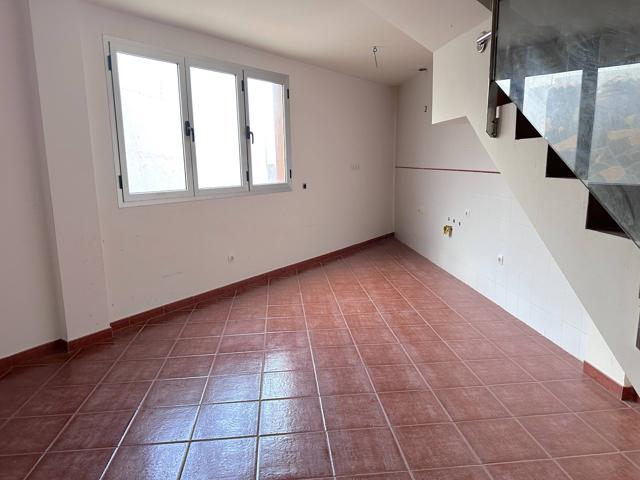 VENDO DUPLEX CON VISTAS photo 0