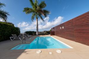 Exclusiva Villa de Lujo en Salobre Golf - Renovada y Lista para Disfrutar photo 0