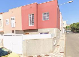 Casa Tipo Dúplex Reformada en Aldea Blanca - San Bartolomé de Tirajana – Perfecta para vivir photo 0