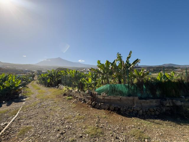 VENTA DE CASA CON TERRENO EN SANTO DOMINGO-LA GUANCHA photo 0