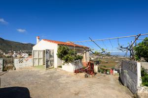 Gran finca de 5.500 m² con casa independiente en Las Vegas de Valsequillo – Posibilidad de dos viviendas photo 0