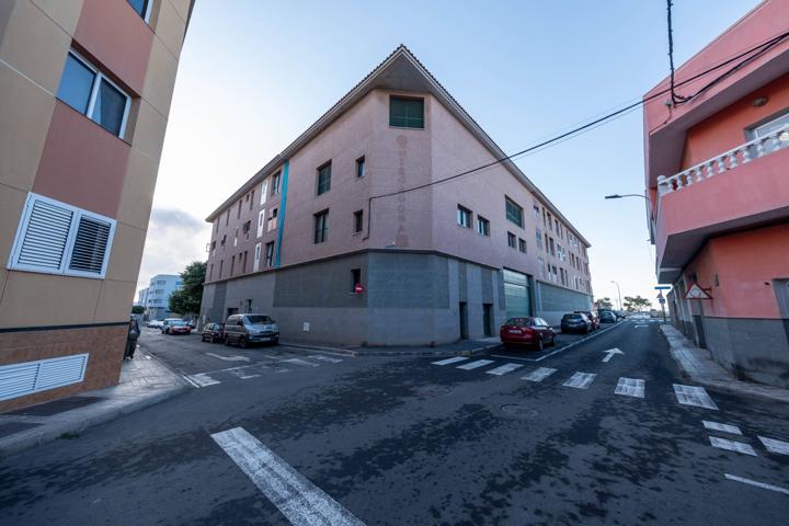 Oportunidad. Gran trastero en venta photo 0