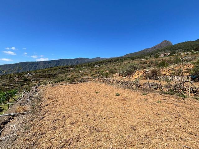 Terreno rústico en Arafo con el Valle de Güímar a tus pies photo 0