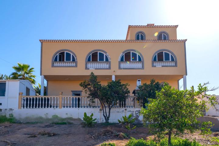 Casa a la venta en El Salobre photo 0