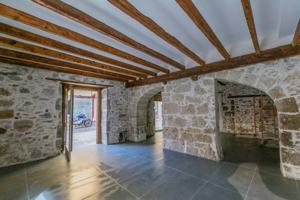 Local comercial zona Triana photo 0