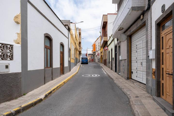 Bonito piso en venta en el casco histórico de Arucas. photo 0
