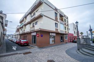 Piso en venta en Cardones photo 0