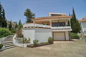 Chalet en Monte Lentiscal photo 0