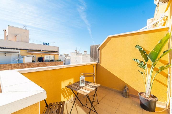 Ático-apartamento exclusivo en el Centro de Torrevieja photo 0