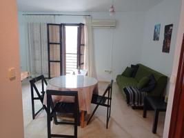 ESTUDIO CON UN BAÑO EN PLENO CENTRO DE HUELVA photo 0