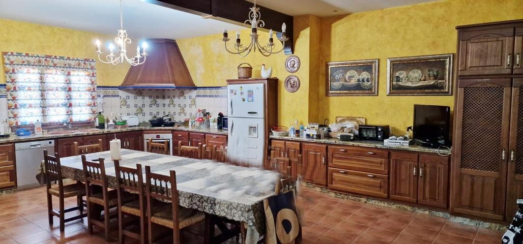 CASA CORTIJO EN FINCA RÚSTICA DE 756 ha CON COTO DE CAZA Y GANADERÍA (SIERRA SUR SEVILLA) photo 0