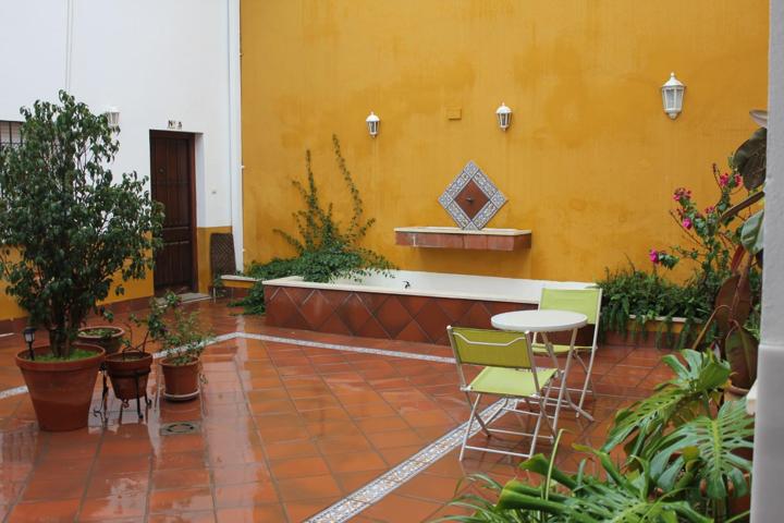 ENCANTADORA ADOSADA JUNTO A PLAZA DE LA MAGDALENA photo 0