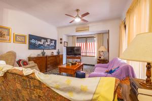 ✨ Amplio piso familiar con gran patio y garaje en La Florida – Alicante ✨ photo 0