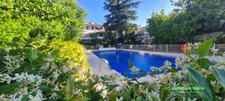 CHALET EN POZUELO DE ALARCÓN, MADRID, DE TRES PLANTAS, EN URBANIZACIÓN CON PISCINA Y JARDÍN photo 0