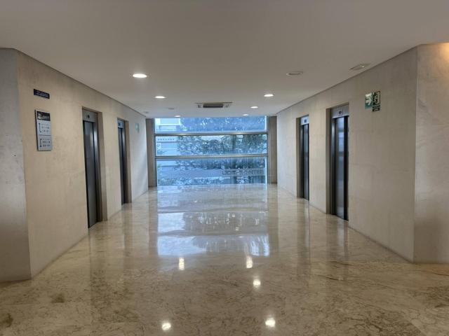 Oficina en Edificio Domo Center, Bormujos photo 0
