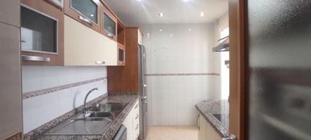 Piso de 2 dormitorios en alquiler zona Ramón y Cajal photo 0
