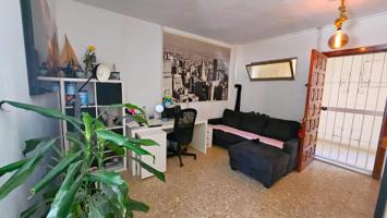 Apartamento tipo estudio con 1 dormitorio en el centro de Torremolinos photo 0