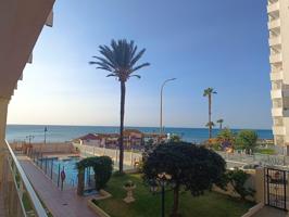 EXCLUSIVA VIVIENDA EN PRIMERA LÍNEA DE PLAYA – LA CARIHUELA, TORREMOLINOS photo 0