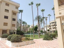 ¡Apartamento en Primera Línea de Playa en La Carihuela – Torremolinos photo 0