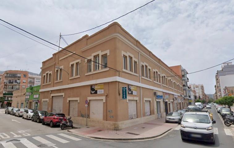 EDIFICIO - LOCALen venta en calle de Patricio Ferrándiz, Denia photo 0