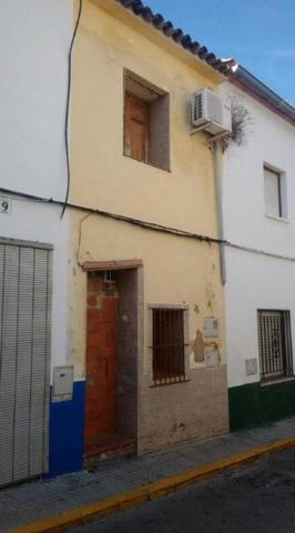 Casa en Oliva en calle Santisimo Cristo. photo 0