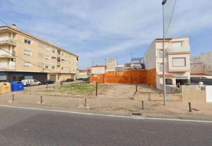 Venta de Suelo Urbano Residencial en Calle CRISTO REY Nº 62 Daimús photo 0