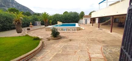 Villa o chalet independiente en venta en La Drova ( a 15 min. de Gandía y 20 min. de la playa). photo 0