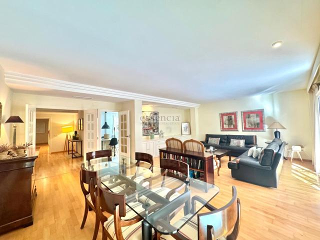 🏡 ¡ESPECTACULAR PISO REFORMADO EN REPÚBLICA ARGENTINA – 195 m² DE PURA ELEGANCIA! 🏡 photo 0