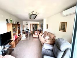 🏙️ PISO EN VENTA EN EL CENTRO DE GANDÍA CON ASCENSOR JUNTO ESTACIÓN DE RENFE– LISTO PARA ENTRAR A VIVIR photo 0