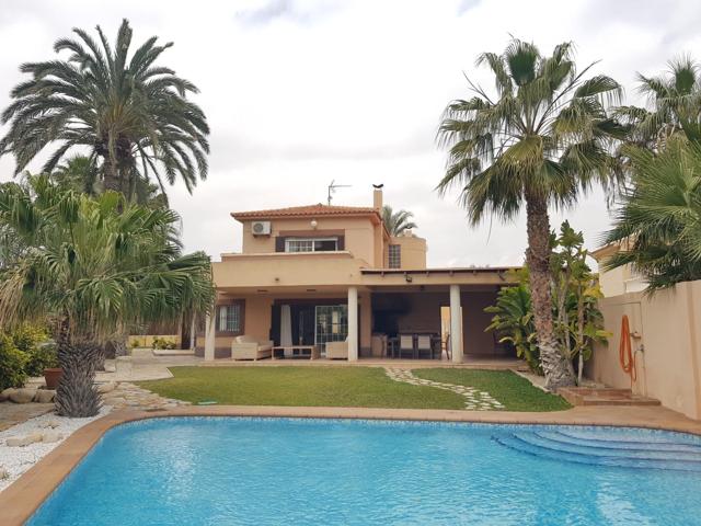 🏡 Chalet con piscina 🏊 junto a la playa 🏖️ de La Almadraba 🌊 photo 0