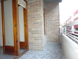 OPORTUNIDAD UNICA SE VENDE PISO CON ASCENSOR EN SAN BLAS photo 0