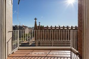 PISO EN VENTA EN GANDUXER- ALACANT photo 0