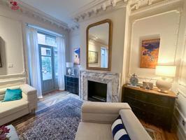 Magnifico y excepcional piso de 510m2 con 4 suites y 2 salones. Completamente reformado. photo 0