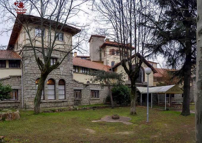 Espectacular edificio histórico de 3.668m2 construido en 1910 en parcela de 4.992m2. photo 0