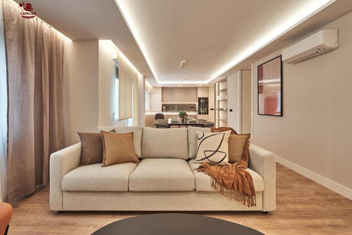 Piso NUEVO de 90m2, 2 habitaciones y 2 baños para entrar a vivir en Chamberí, Trafalgar photo 0