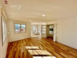 Piso de 124m2 COMPLETAMENTE REFORMADO con 3 dormitorios, 2 baños y terraza ¡¡ PARA ENTRAR A VIVIR ¡¡ photo 0