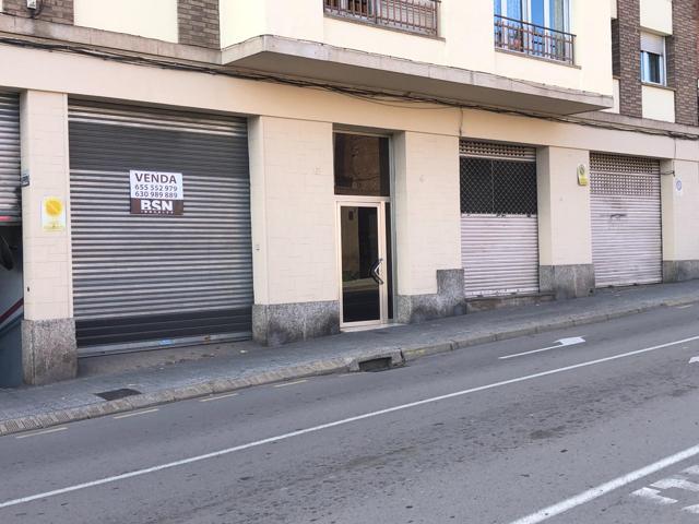 LOCAL EN VENTA EN MANRESA photo 0